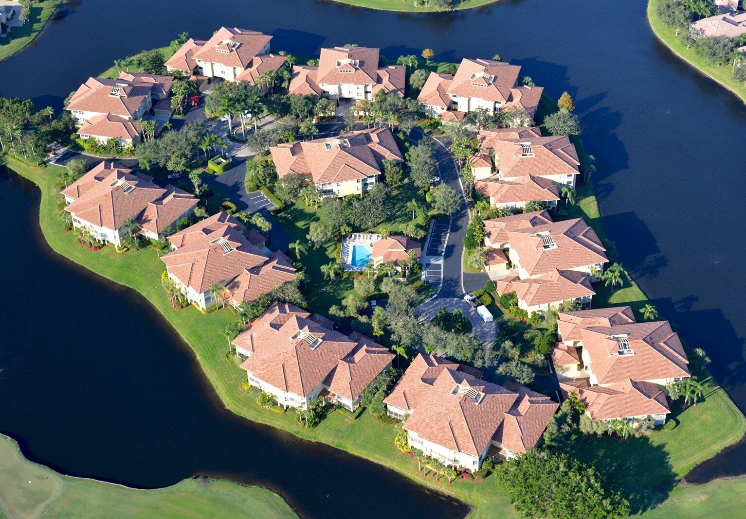 Condo Roofer Naples
