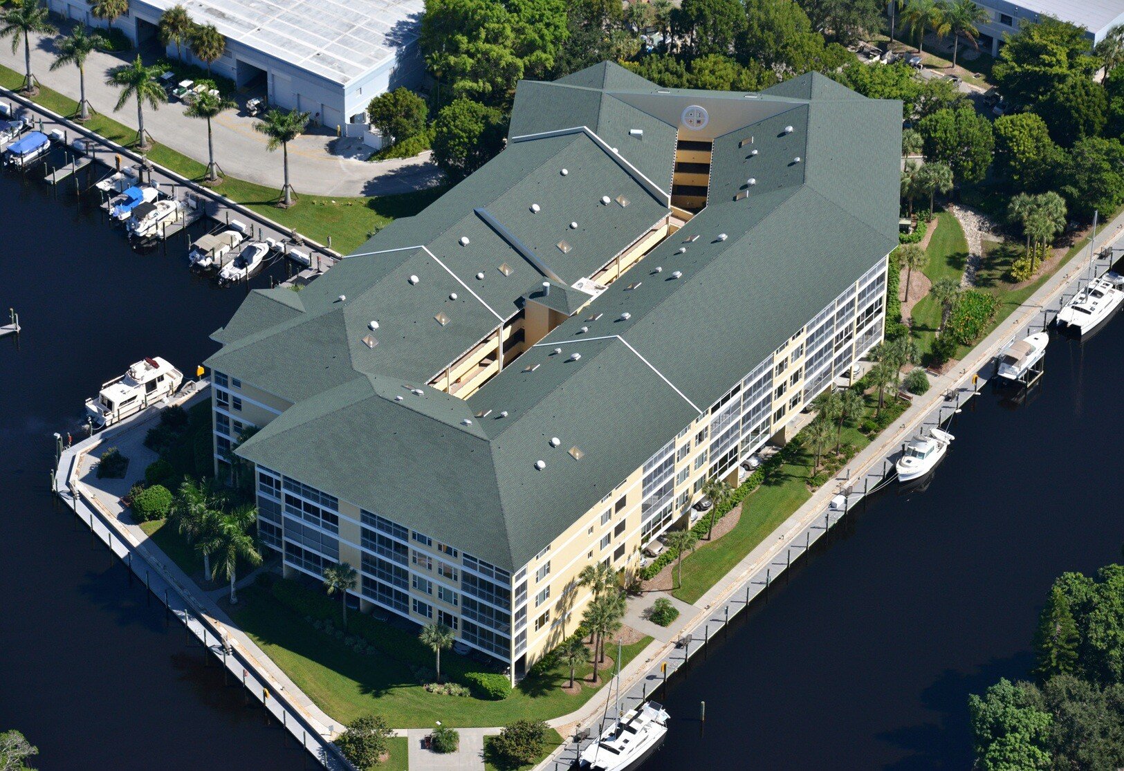Shell Point Village 1309302070-1